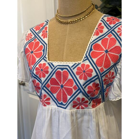 J.MARIE Embroidered Floral White/Pink Top Shirt Tunic Women size S Boho - Picture 2 of 7